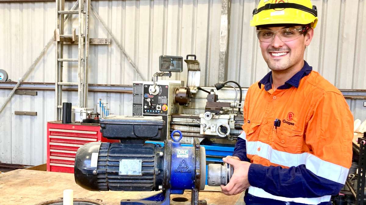 How to a Fitter and Turner in Australia
