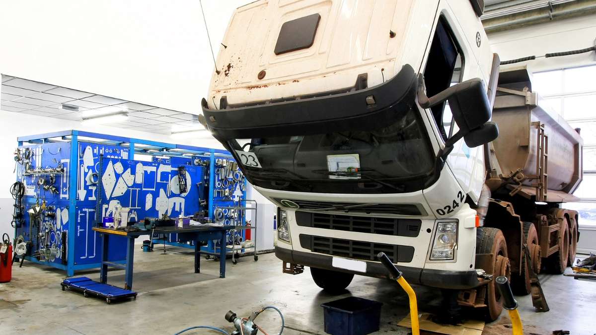 Heavy Vehicle Mechanic Apprenticeship MIGAS Apprentices & Trainees